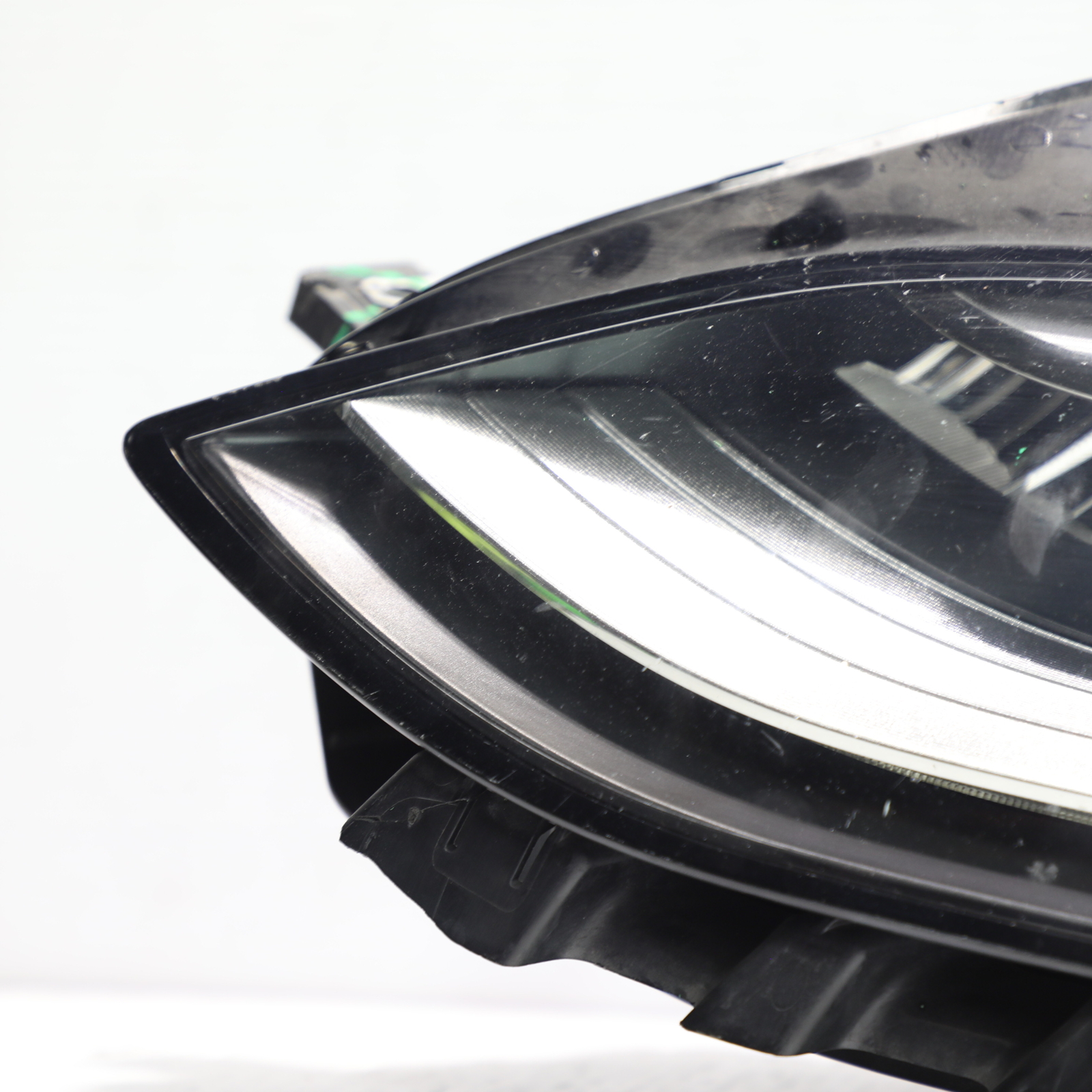 2020 Tesla Model 3 Left Driver Side Headlight OEM 107737100L | eBay 