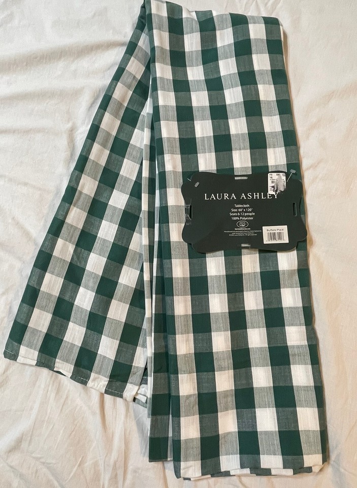 NWT Laura Ashley Tablecloth 60 x 120” Green White Buffalo Plaid Check