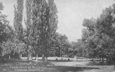 Paris - Holz Boulogne - Teich De Bagatelle