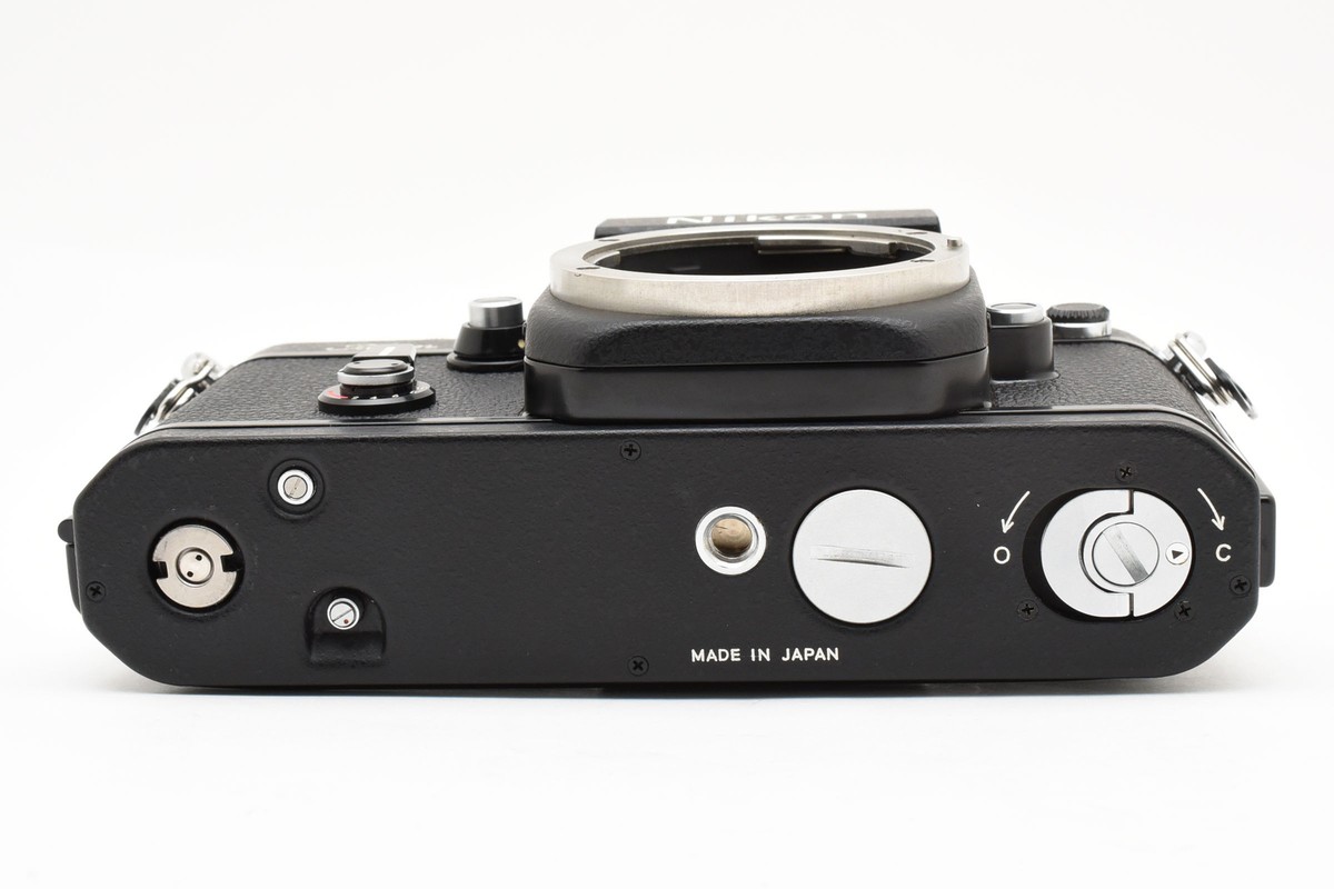フィルムカメラ Nikon F2 Titan With Name 35mm Camera Nikon F2 Titanium 35mm SLR Film Camera Black Body Excellent