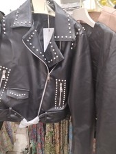 Vendo Giubbino donna Eco-pelle con Borchie Nero, Articolo Nuovo Tg  M L  XL 