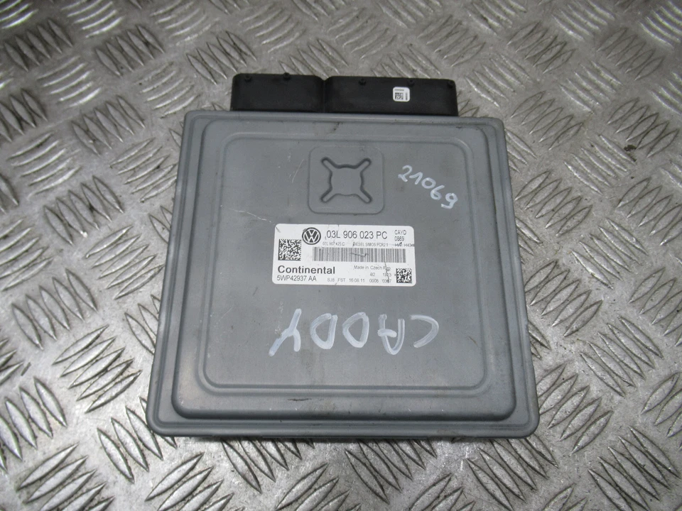 2011 VW CADDY C20 2K 1.6TDI MANUAL 102 MK3 5DRS VAN ENGINE ECU (CAYD) REF21069 - Image 3 of 4