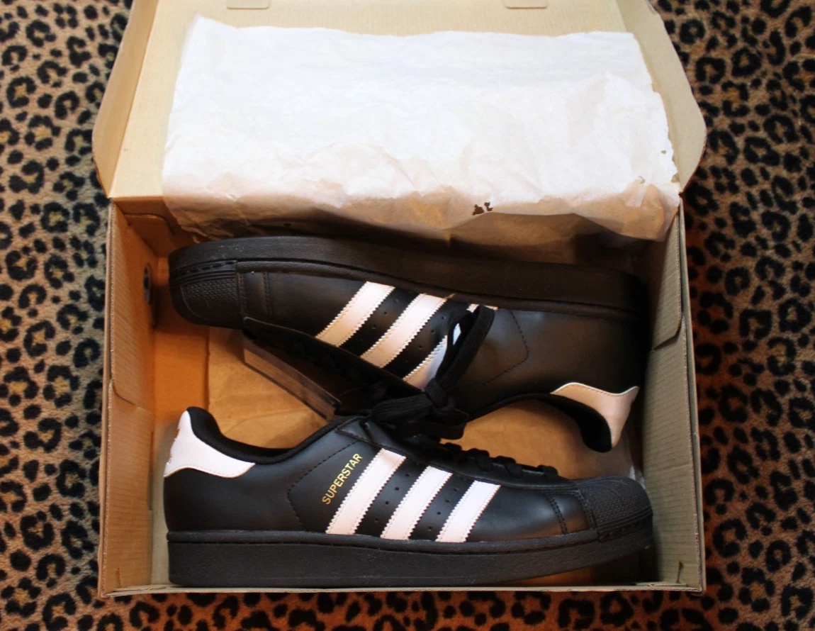 adidas gazelle silver green womens Adidas Y-3 – Adidas Y-3 Y-3 Superstar Sneakers in Barcelona or Shop Online  Hombre 616-002989 01 main image 0