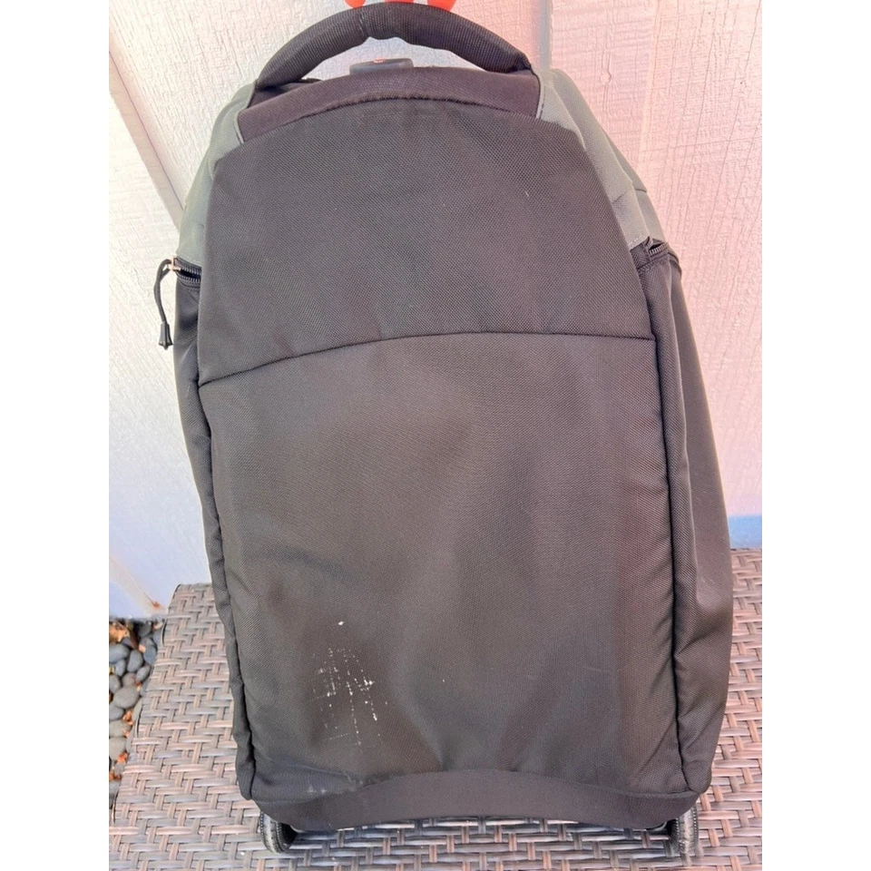 Victorinox Swiss Army E-Motion 360 Luggage Travel Bag Black Gray Wheeled Rolling - Image 3 of 4