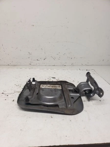 MAXIMA 2007 Fuel Filler Door 1015076 - Image 2 of 4