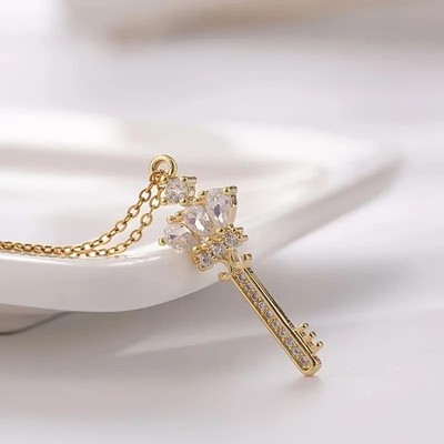 2.00Ct Lab Created Diamond Women's Crown Key Pendant In 14k Yellow Gold Plated