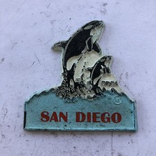 Orca Killer Whale San Diego CA Vintage Rubber Travel Souvenir Magnet