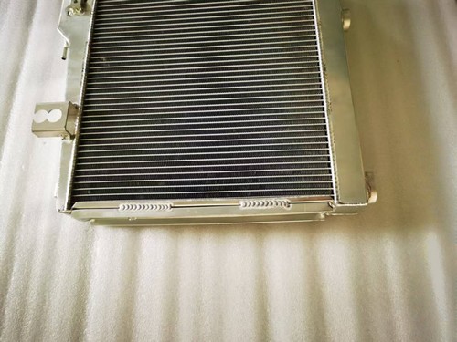 🥇Fit BMW 3 E30 320i / 323i / 325i / 325 ix 1982 - 1993 aluminum radiator - Picture 5 of 5