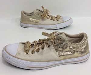 white converse sparkle