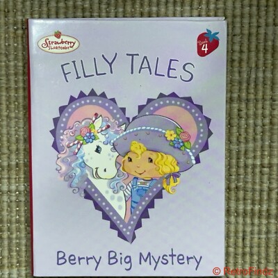 Strawberry Shortcake Filly Tales #4 Mini Book Berry Big Mysteries Bandai 2004