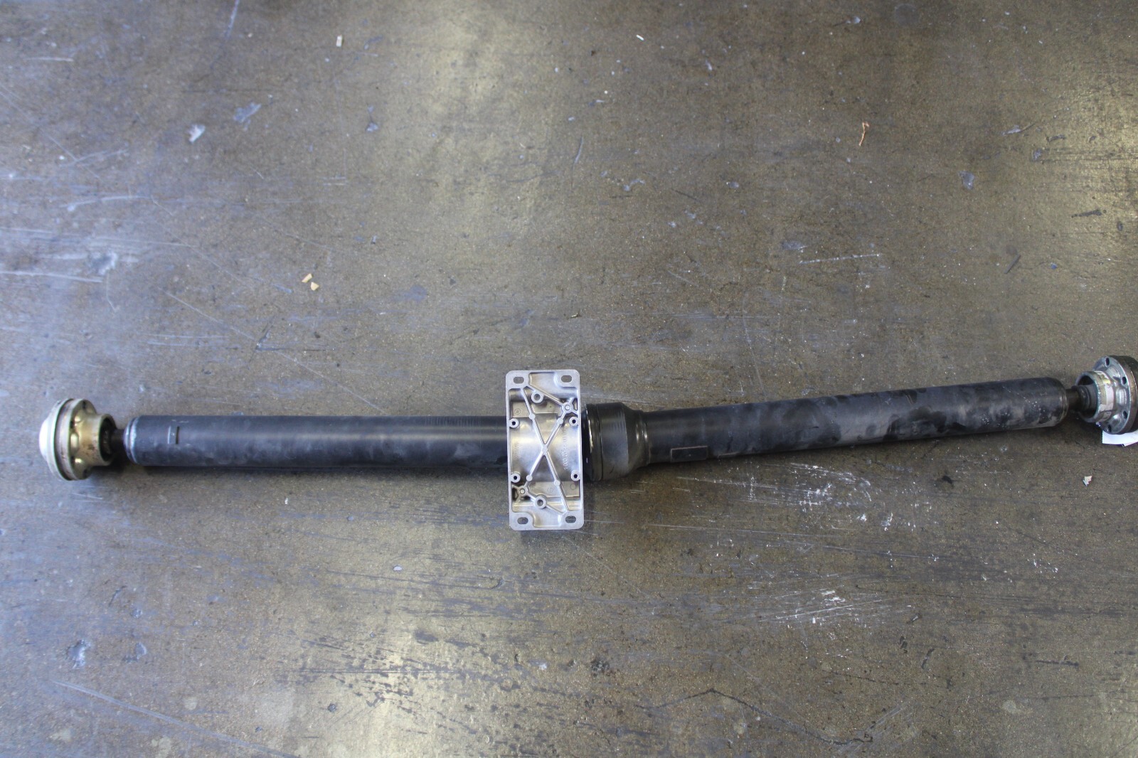 2012 Maserati Quattroporte, Rear Drive Shaft, Used, P/N 246683