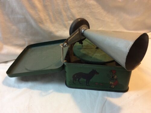 HARD TO FIND BING PIGMYPHONE GERMAN TIN KID'S WINDUP PHONOGRAPH - CARTOON IMAGES - Picture 1 of 15