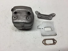 Husqvarna 371K Concrete Cut Off Saw OEM Muffler Bracket Heat Shield  Gasket BX17