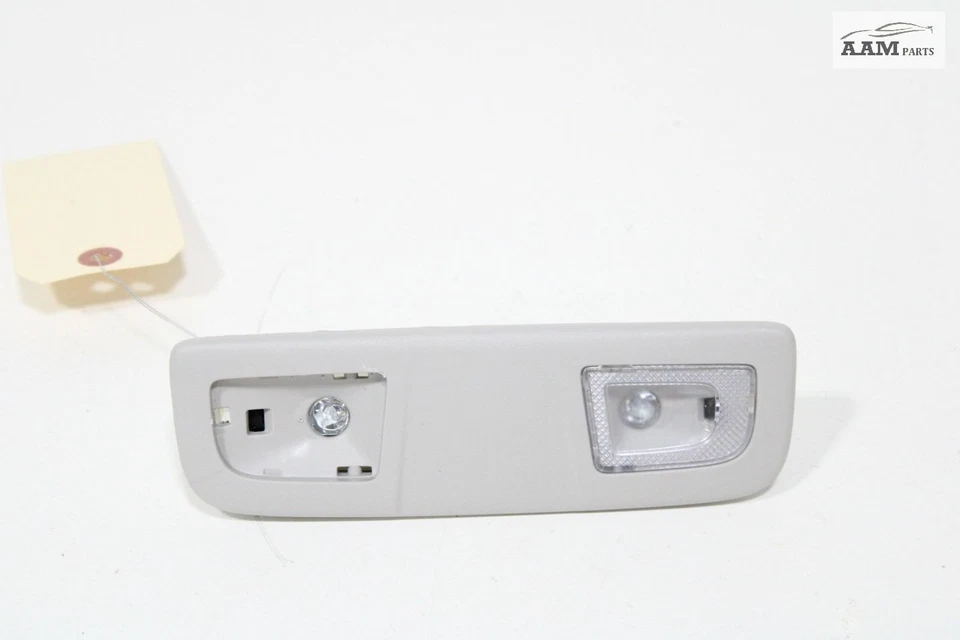 Chevy Traverse 2018-23 techo trasero tercera fila luz de lámpara de cortesía OEM Foto 2 de 4