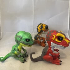 Fingerlings Untamed Fury Raptor Interactive Electronic Pet Dinosaur WowWee Lot 3