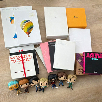 14 BTS ALBUMS+ DYNAMITE FUNKO POP SET