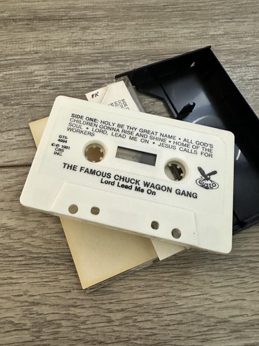 Vintage Cassette The Famous Chuck Wagon Gang Lord Lead Me On Gospel 1991 Gusto - Picture 4 of 6