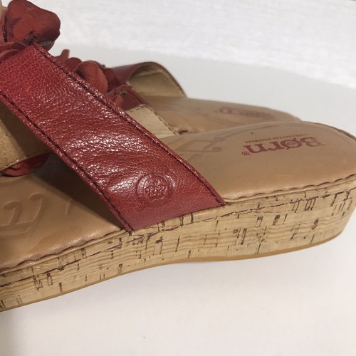 Born Sandals Red Flower Wedge Leather Size 9 Comfortable Music Print - Picture 5 of 11