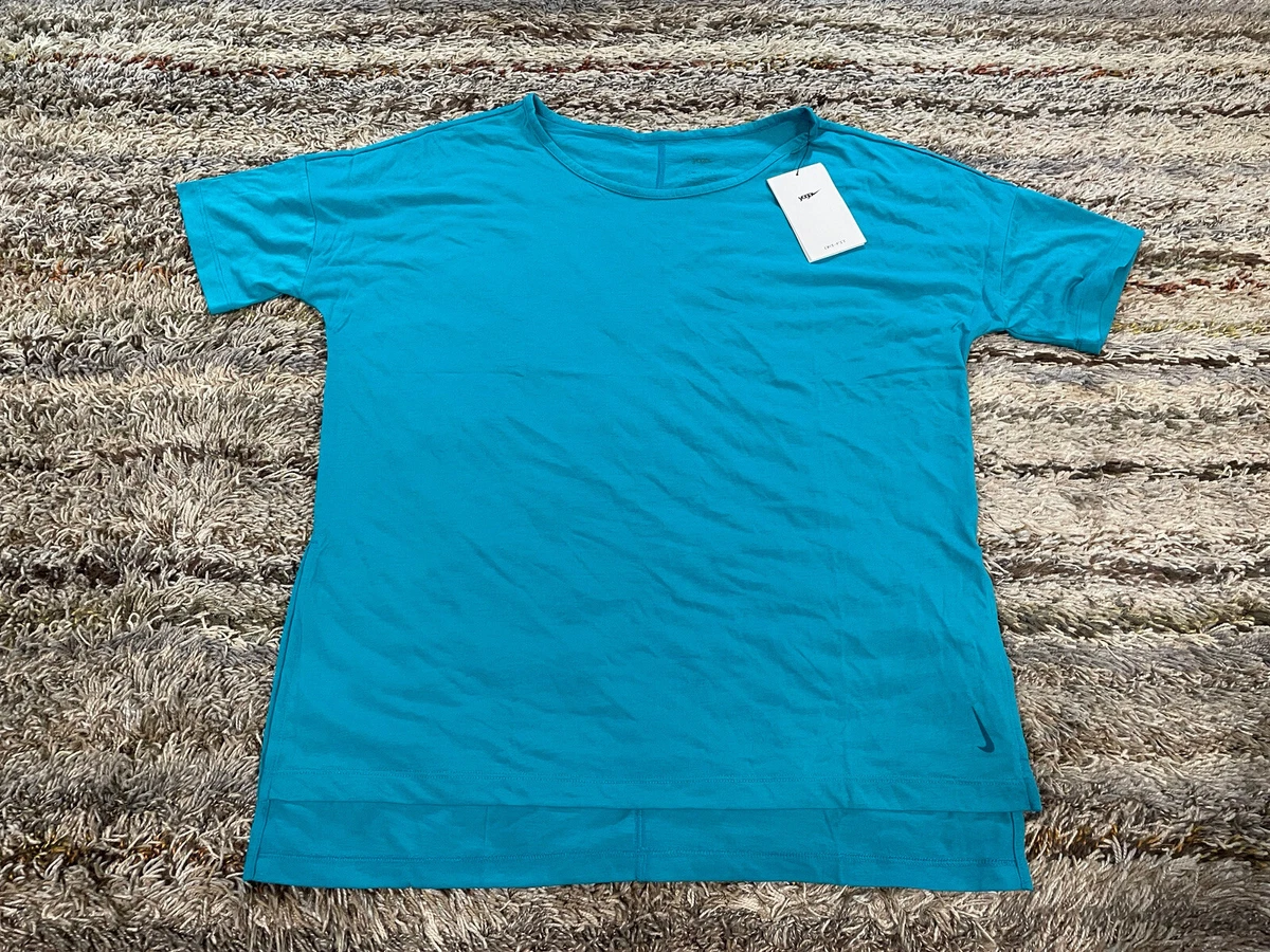 womens teal nike shirt