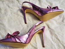Womens pump, stilettos 9M metallic light pink. Elegant evenings wear