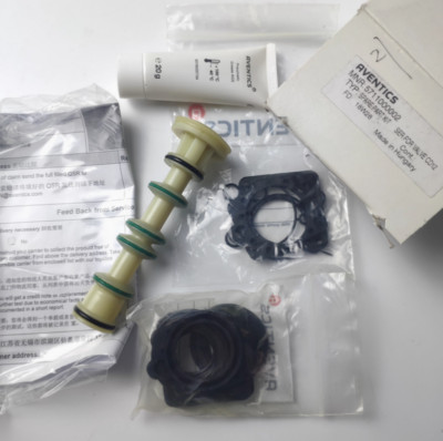 1pc NEW AVENTICS Repair kit 5711000002 Free Shipping