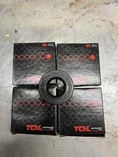 (4 PACK) TCM DICHTOMATIK 1019725TC-BX Oil Seals