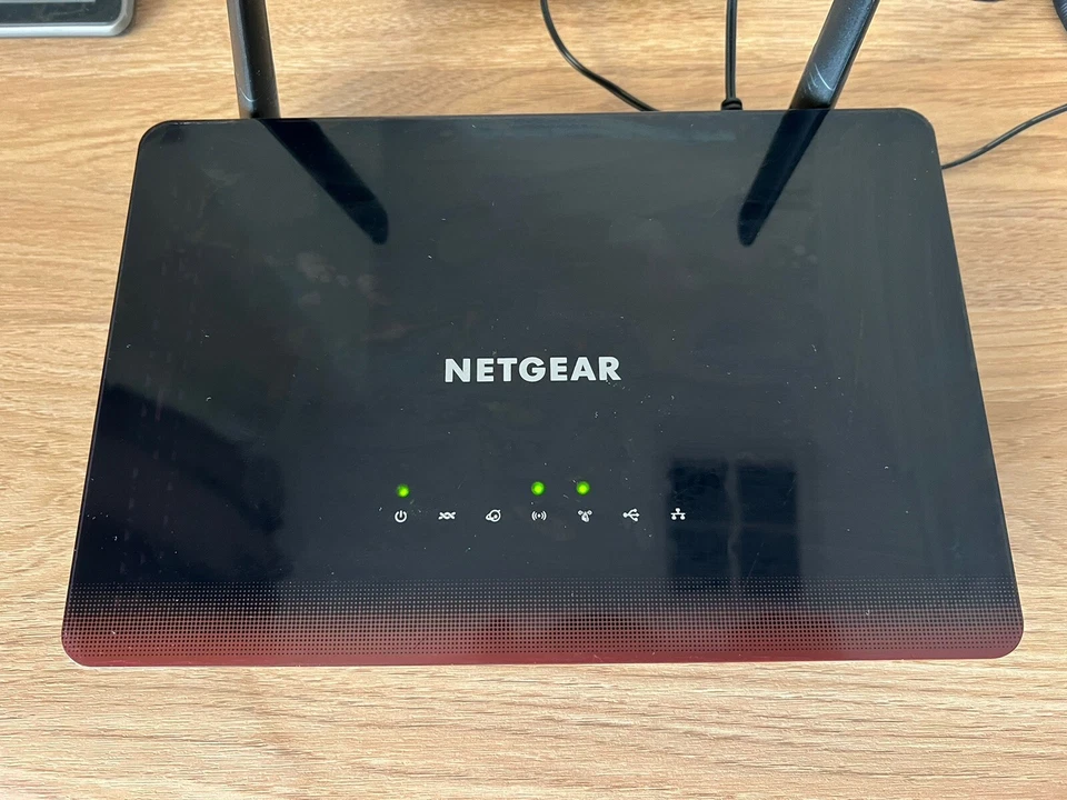 Netgear D6000 AC750 WiFi ADSL Modem Router - Tested and Working - Image 3 of 4