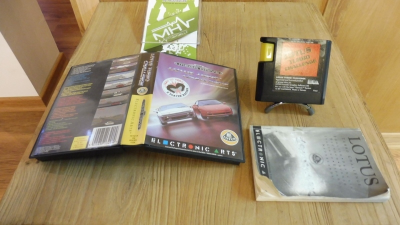 LOTUS TURBO CHALLENGE - MEGADRIVE PAL -