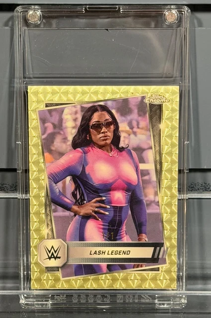 2025 WWE Topps Lash Legend 1/1 SUPERFRACTOR