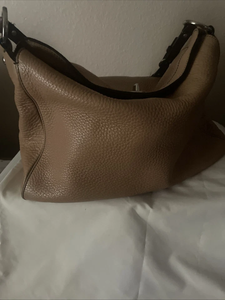 Bolso de hombro Coach Chelsea de cuero granulado Foto 4 de 4