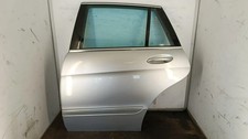 Tür hinten links Mercedes R-Klasse w251 775 Iridiumsilber Tür hinten links Mercedes R-Klasse w251 775 Iridiumsilber