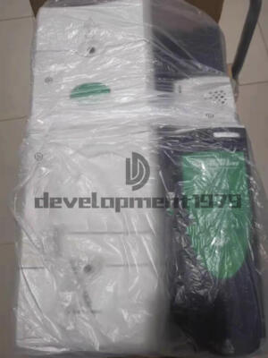 1PCS Brandneu Emerson Control Techniques SP5402 CT Drive 400V 152A 75/90kW
