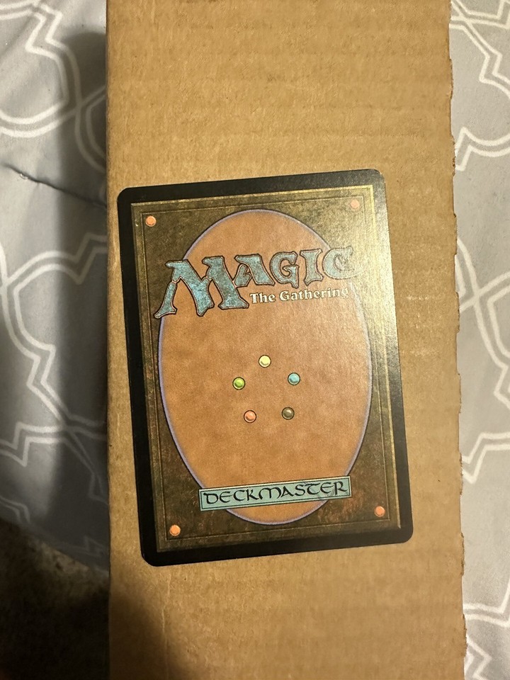Magic the gathering card trade in Milano