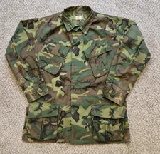 Vintage Vietnam Military Coat Poplin Class 2 Camo Mens Medium Jungle Camo Army