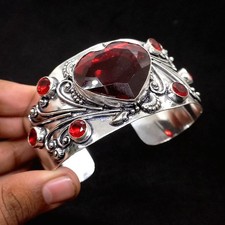 925 Sterling Silver Mozambique Garnet Gemstone Handmade Jewelry Cuff Bracelet