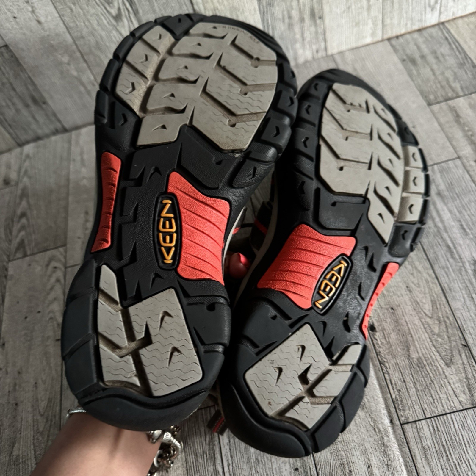 Sandali da pescatore Keen donna Newport H2 magnete corallo caldo impermeabili taglia 9 5