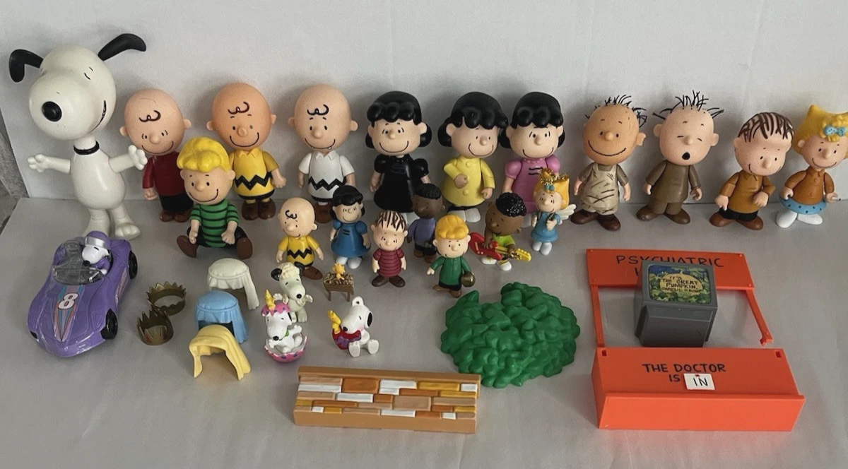 Figurine Ancienne Snoopy Des Peanuts En PVC - Golfeur - Occasion