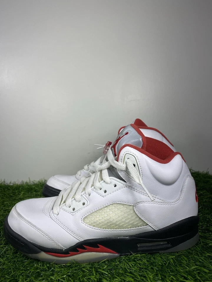 Nike Air Jordan 5 Retro GS Niños Rojo Fuego Talla 6Y Blanco Rojo Cuero 440888-102 Foto 2 de 4