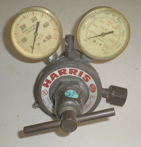 HARRIS 93A-350A COMPRESSED GAS REGULATOR GAUGE