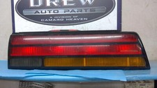 Cracked See Pic Tail Light Pontiac Firebird Right 86 87 88 89 90 91 92 Rh Rear Cracked See Pic Tail Light Pontiac Firebird Right 86 87 88 89 90 91 92 Rh Rear