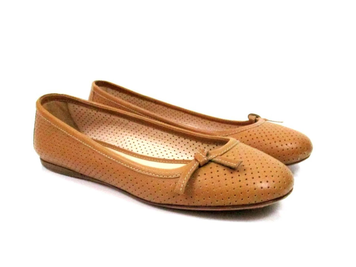 Perforated leather shop flats
