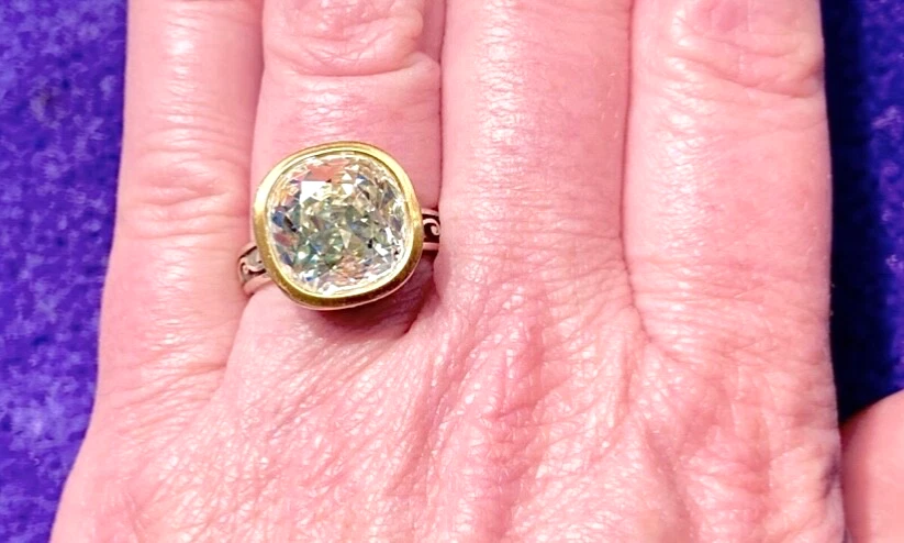 BRIGHTON VENUSIAN IRIDESCENT CLEAR SWAROVSKI CRYS SLV+GLD SZ5 1/2-6 RING VG+✨VTG - Image 4 of 4