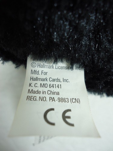 Hallmark Penguin Plush 7" Red Hat Scarf - Picture 3 of 3