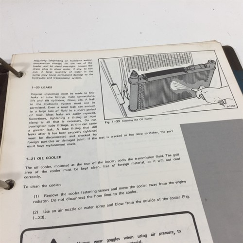Genuine 1983 Bobcat 825 Dealer Service Manual Binder 6549899 - Picture 7 of 14