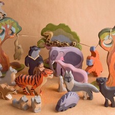 Handmade Wooden Jungle Safari Animals Figurines Toy Set Zoo Africa Unique Gift