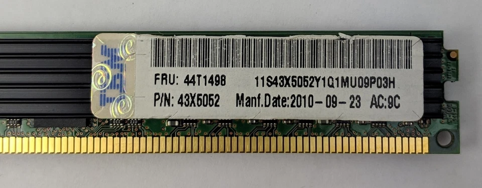 4GB DDR3 ECC Registered RAM PC3-10600R 1333MHz RDIMM Micron MT36JDZS51272PZ - Image 3 of 4