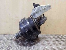 VW PASSAT B7 362 Unterdruck-Bremskraftverstärker 3C2611301 2.0 Diesel 26167247