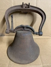 Antique Cast Iron Dinner Bell with Bracket Outdoor Hanging Farm Bell