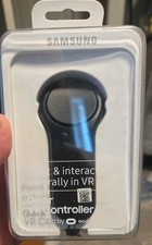 Samsung Gear VR Controller Powered by Oculus Wireless Bluetooth Black Open Box