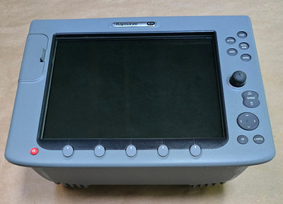 Raymarine E120 Classic Multifunction Display --E02013-- w/ Bezel and Sun Cover